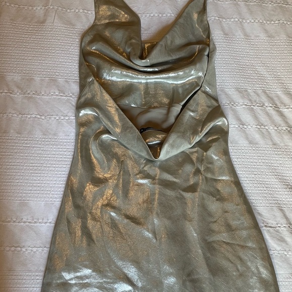 ZARA Silver Metallic Halter Mini Dress - Picture 4 of 10